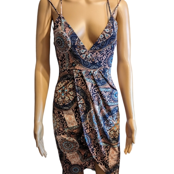 gLARE Mini Sundress/Summer Dress/bodycon. NWT - Picture 2 of 8